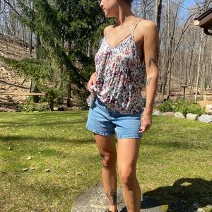 Floral tank